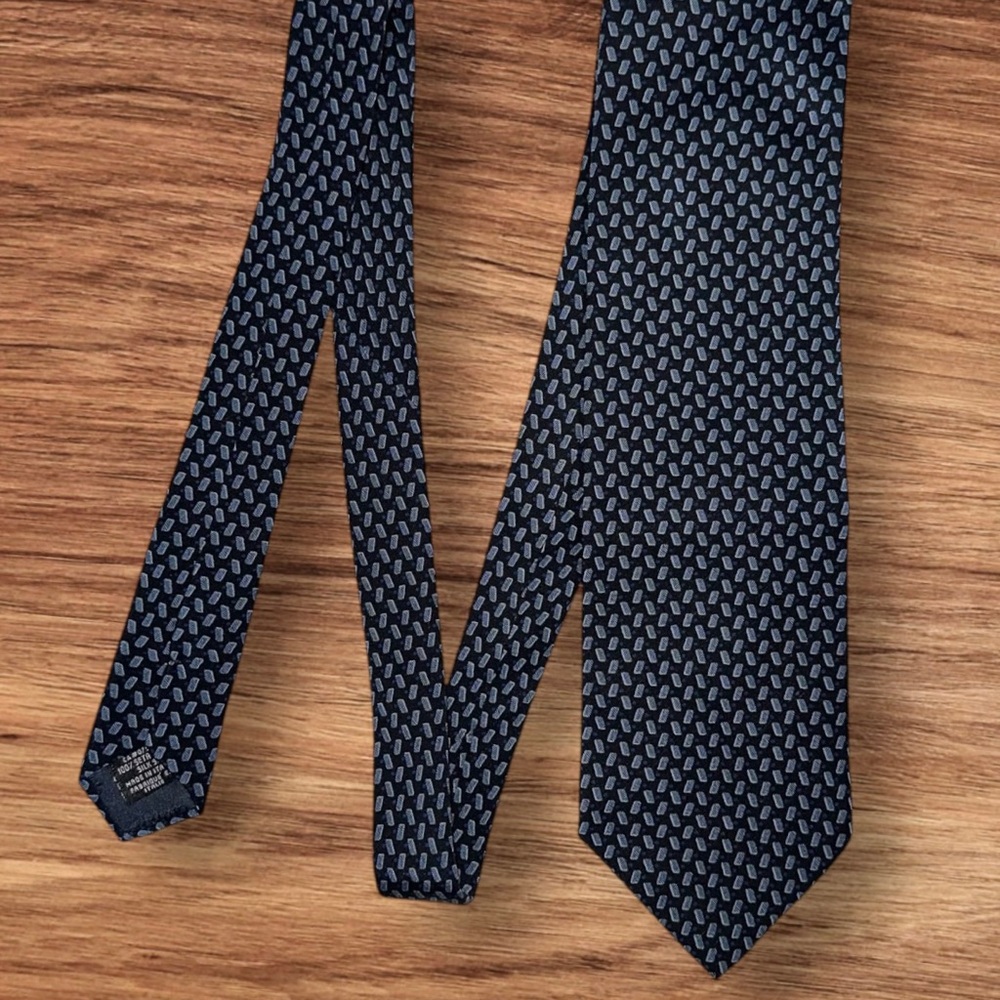 Giorgio Armani Men’s Tie Bundle (3) 100% Silk Made in Italy Classic Neckties - Picture 6 of 9